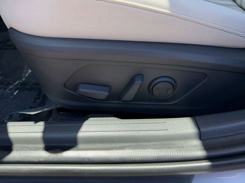 Used 2025 Hyundai Sonata SEL FWD image 22