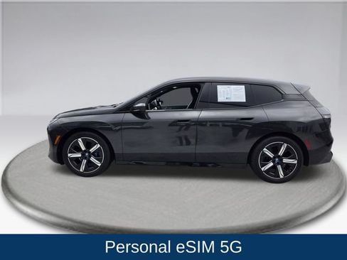Used 2023 BMW iX xDrive50 w/ Premium Package AWD/4WD image 17