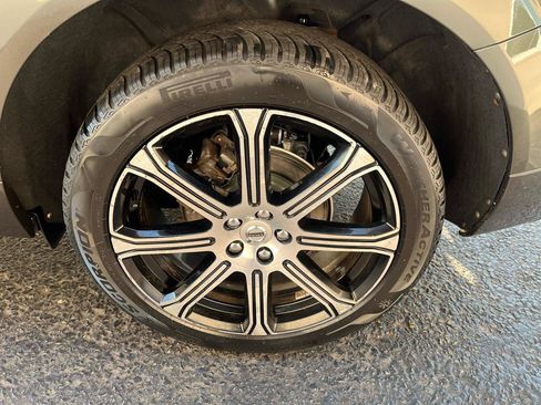 Used 2019 Volvo XC60 T5 Inscription w/ Protection Package Premier AWD/4WD image 19