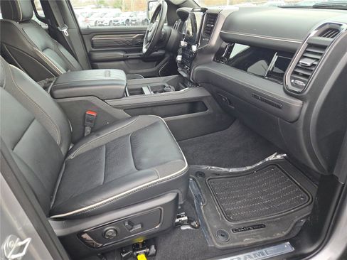 Certified 2025 RAM 1500 Limited image 7