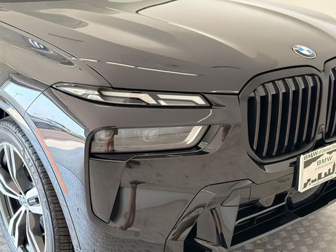 New 2027 BMW X7 xDrive40i w/ Executive Package AWD/4WD image 12