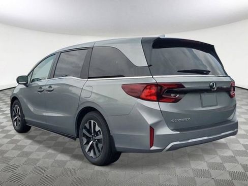 New 2026 Honda Odyssey EX-L image 4