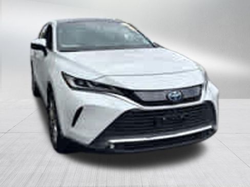 Used 2023 Toyota Venza Limited AWD/4WD image 4