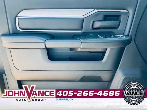 Used 2024 RAM 3500 Tradesman image 17