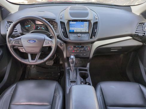 Used 2019 Ford Escape SEL image 19
