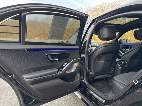 Certified 2025 Mercedes-Benz S 580 4MATIC Sedan image 20