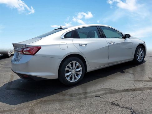 Used 2019 Chevrolet Malibu LT image 4