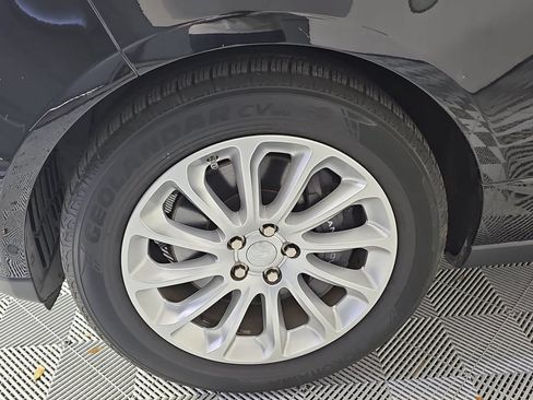 Used 2018 Land Rover Range Rover HSE AWD/4WD image 10