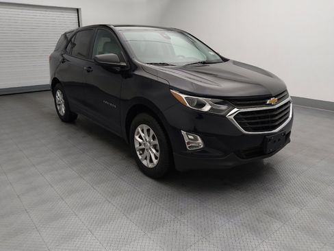 Used 2020 Chevrolet Equinox LS w/ LPO, Cargo Package AWD/4WD image 13
