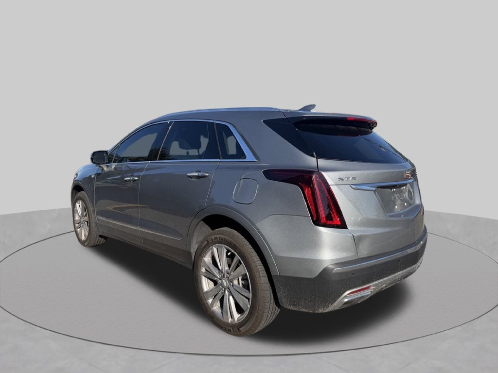 Used 2024 Cadillac XT5 Premium Luxury w/ LPO, Floor Liner Package FWD image 8