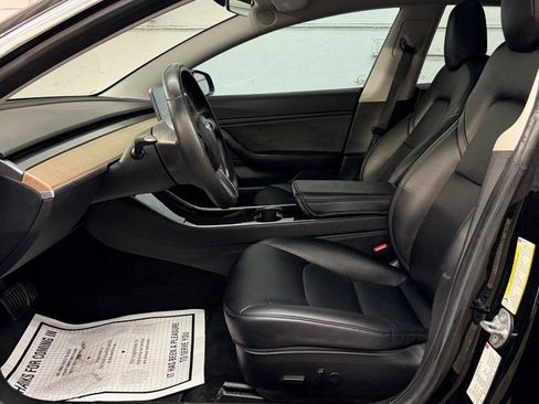 Used 2018 Tesla Model 3 RWD image 18