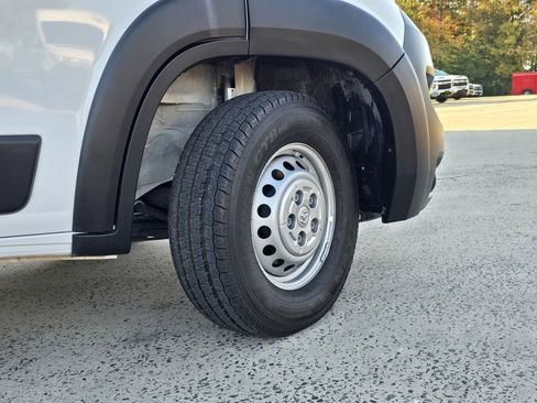 Used 2025 RAM ProMaster 3500 w/ Convenience Group image 13