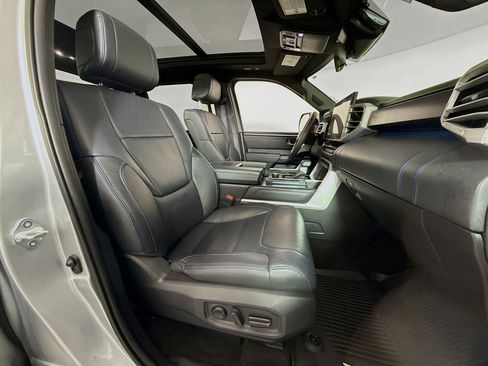 Used 2023 Toyota Tundra Platinum image 27