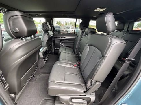 New 2026 Jeep Grand Wagoneer 2WD w/ Premium Group I image 15