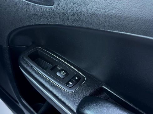 Used 2021 Dodge Charger SXT w/ Leather Interior Group RWD image 15