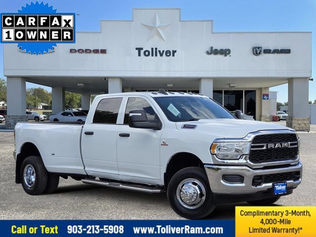 Used 2024 RAM 3500 Tradesman w/ Chrome Appearance Group AWD/4WD image 1