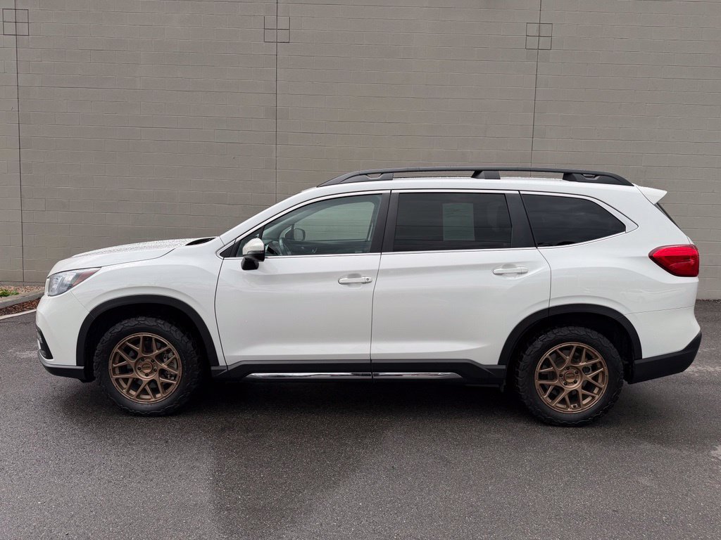 Used 2022 Subaru Ascent Limited w/ Technology Package AWD/4WD image 2