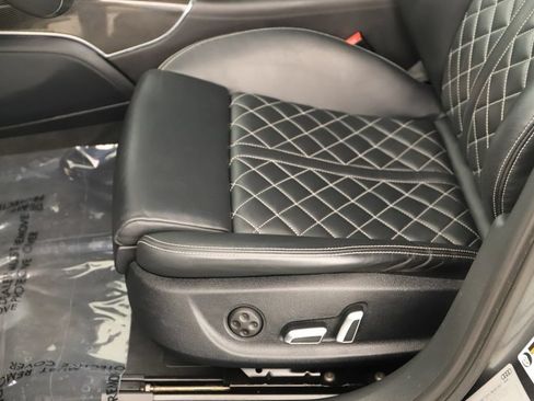 Used 2018 Audi S6 Premium Plus w/ Driver Assistance Package AWD/4WD image 25