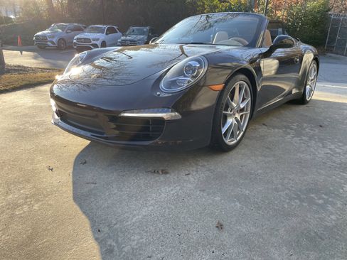 Used 2013 Porsche 911 Carrera S image 2