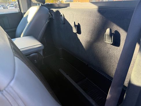 Used 2019 RAM 1500 Tradesman image 16