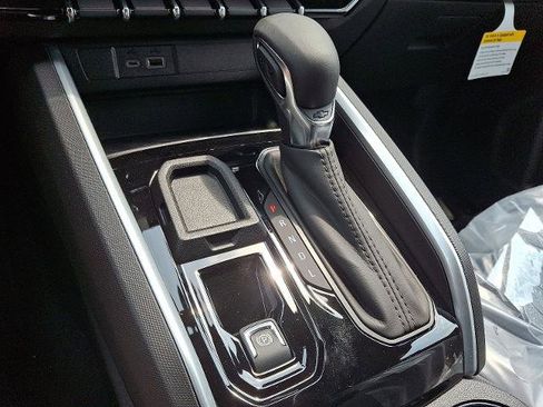 New 2025 Chevrolet Colorado LT w/ Advanced Trailering Package image 7