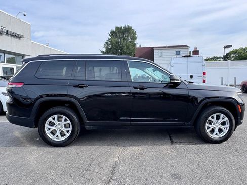 Used 2024 Jeep Grand Cherokee L Limited AWD/4WD image 9