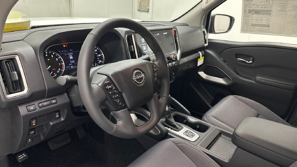 New 2027 Nissan Frontier SV AWD/4WD image 21