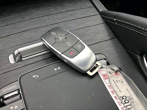 Used 2026 Mercedes-Benz GLS 450 4MATIC image 12