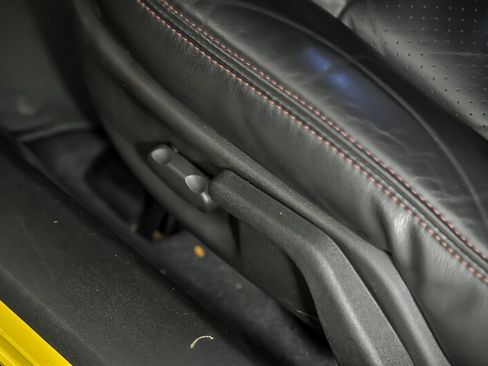 Used 2006 Chevrolet Corvette Z06 w/ Preferred Equipment Group RWD image 20