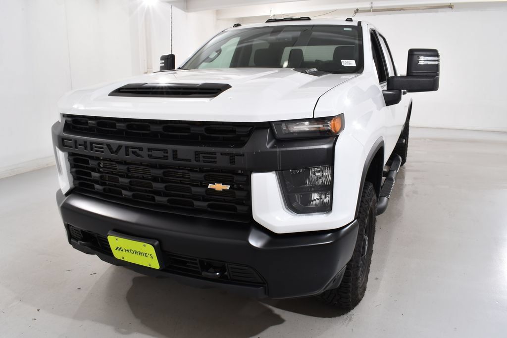 Used 2022 Chevrolet Silverado 3500 W/T w/ WT Convenience Package AWD/4WD image 2