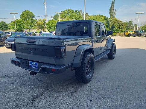 Used 2021 Jeep Gladiator Sport AWD/4WD image 7