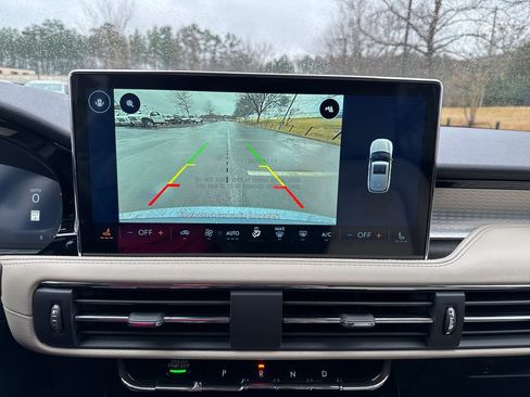 New 2026 Lincoln Corsair Premiere image 14