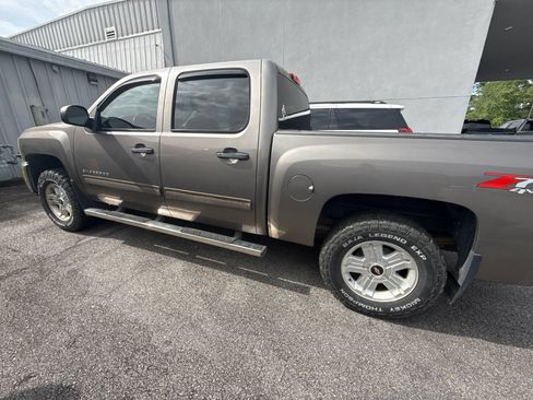 Used 2013 Chevrolet Silverado 1500 LT w/ All-Star Edition AWD/4WD image 4