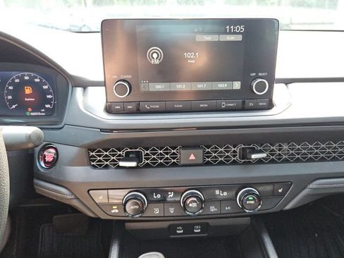 Used 2024 Honda Accord EX image 18