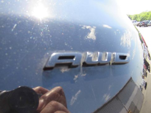 Used 2022 Ford Edge SE w/ Black Appearance Package AWD/4WD image 19