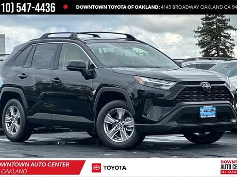 Used 2025 Toyota RAV4 LE image 1