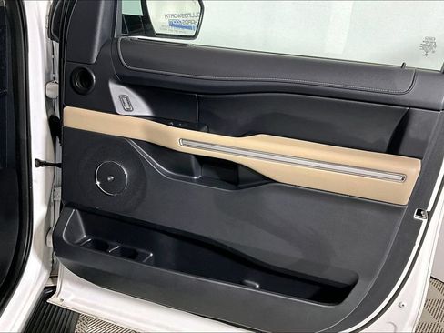 Certified 2024 Ford Expedition Max Limited RWD image 19