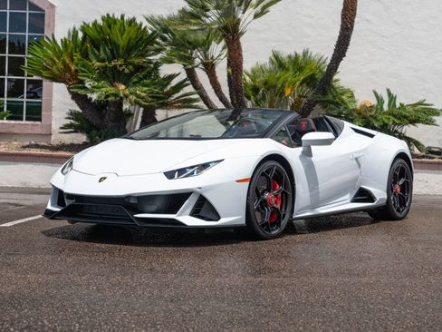 Used 2024 Lamborghini Huracan EVO AWD/4WD image 25