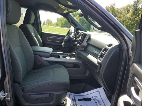 Used 2023 RAM 2500 Big Horn w/ Night Edition AWD/4WD image 23