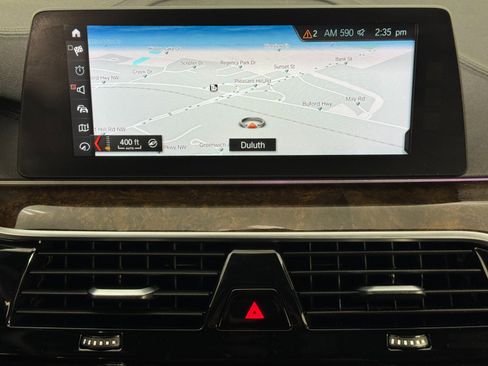 Used 2017 BMW 540i xDrive image 26