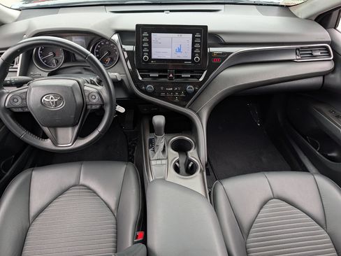 Used 2023 Toyota Camry SE FWD image 10