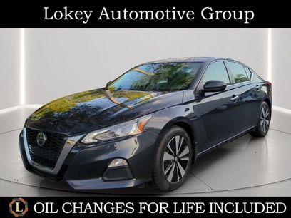 Certified 2022 Nissan Altima 2.5 SV