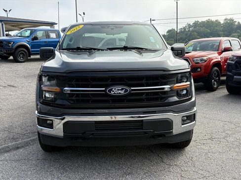 Used 2025 Ford F150 XLT w/ Equipment Group 301A Standard AWD/4WD image 2