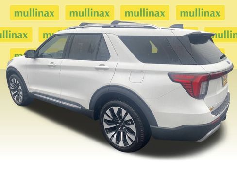 New 2026 Ford Explorer Platinum w/ LUX Leather Package image 5