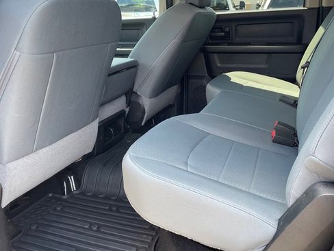 Used 2018 RAM 2500 Tradesman w/ Chrome Appearance Group AWD/4WD image 22
