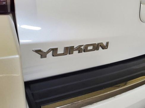 Used 2016 GMC Yukon Denali AWD/4WD image 6