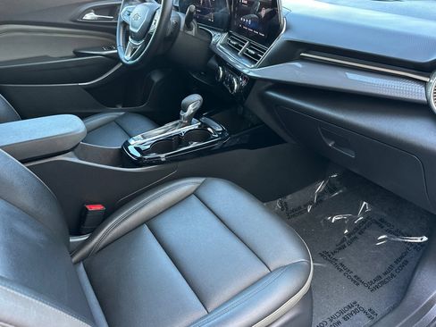 Certified 2025 Chevrolet Trax ACTIV w/ Driver Confidence Package FWD image 20