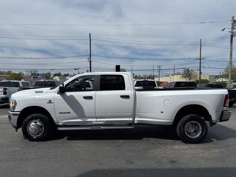 Used 2023 RAM 3500 Big Horn w/ Level 1 Equipment Group image 4