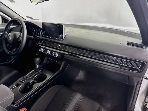 Certified 2025 Honda Civic Sport image 34
