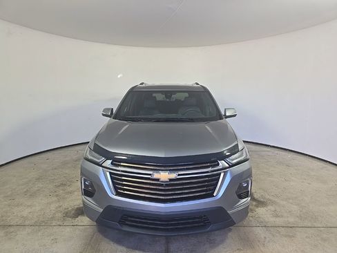 Certified 2023 Chevrolet Traverse High Country image 3